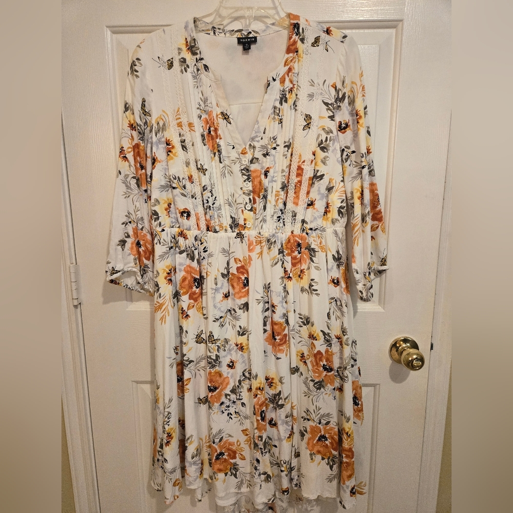 Torrid White Floral Dress